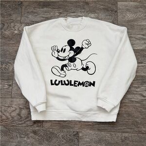 Lululemon Disney Crewneck Women’s Smooth Spacer size XS